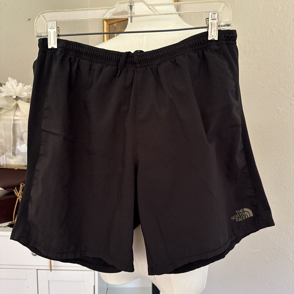 The North Face Men’s Black Short Size S Zipper Back Tie Elastic Waist